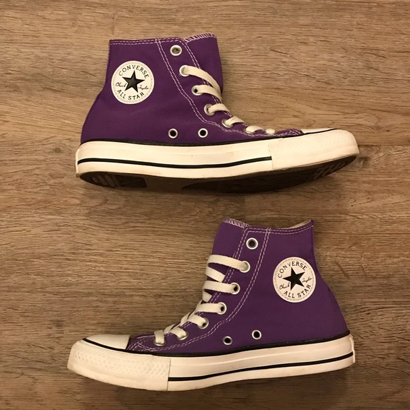 Women’s Purple High Top Converse Shoes - Picture 3 of 14